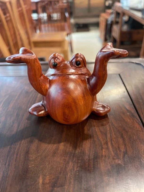 缅甸花梨木（大果紫檀）茶宠青蛙摆件顶呱呱禅意笔架
