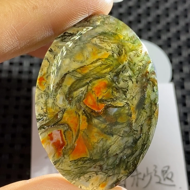 未镶嵌颈饰玛瑙/玉髓正**存
