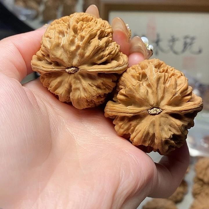 吊坠文玩核桃44+粗筋