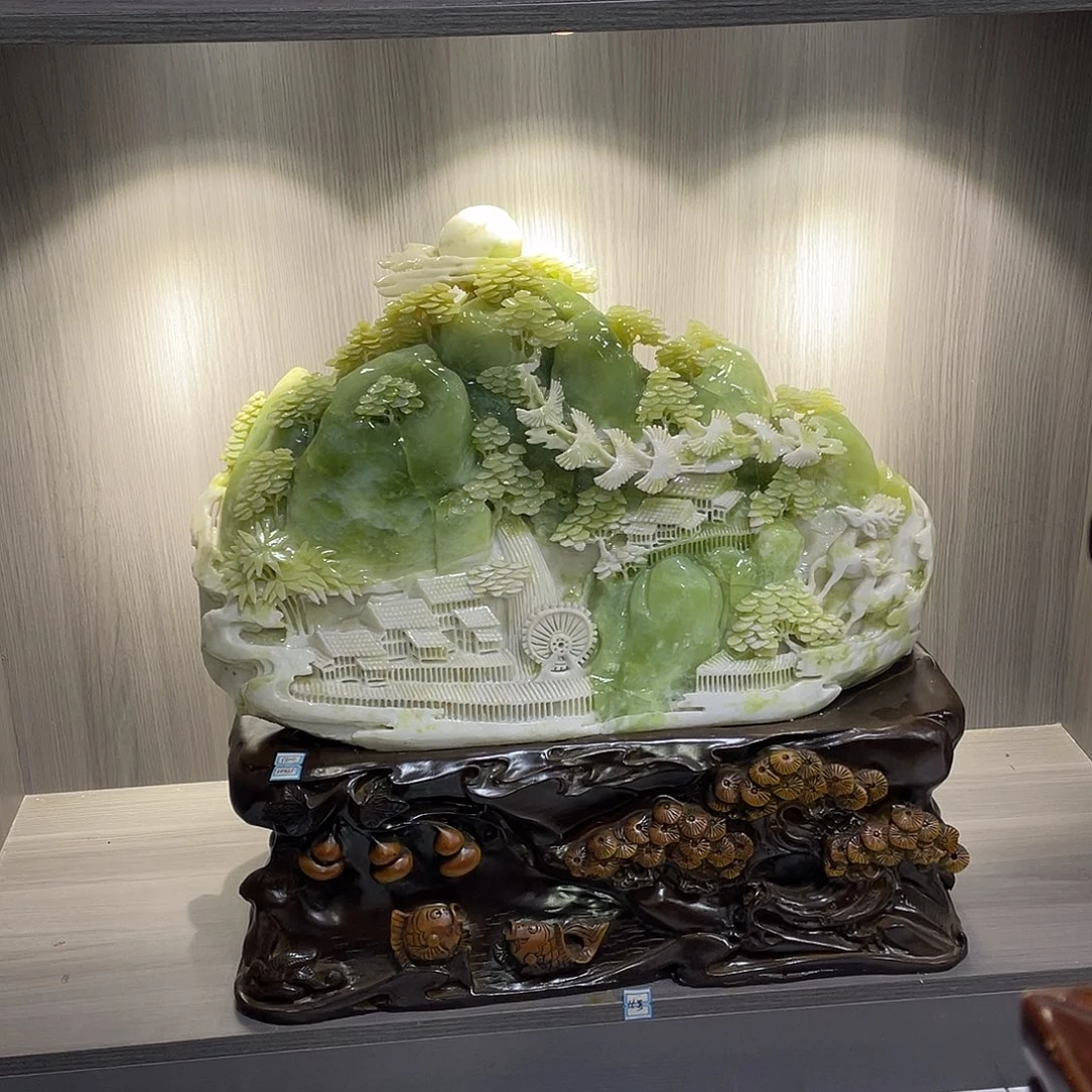 蛇纹石玉（覆膜）未镶嵌珠宝奇石