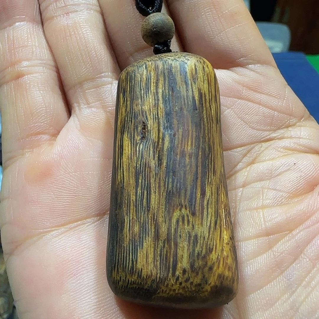 沉香沉香碎屑海南白奇国香陆河瘤疤树心油一个