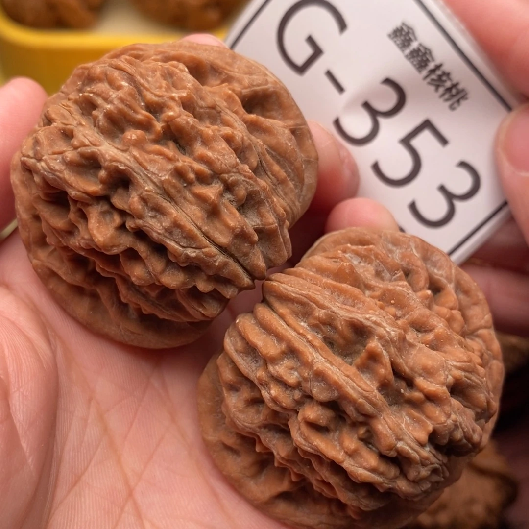 文玩核桃把件汉高楼45