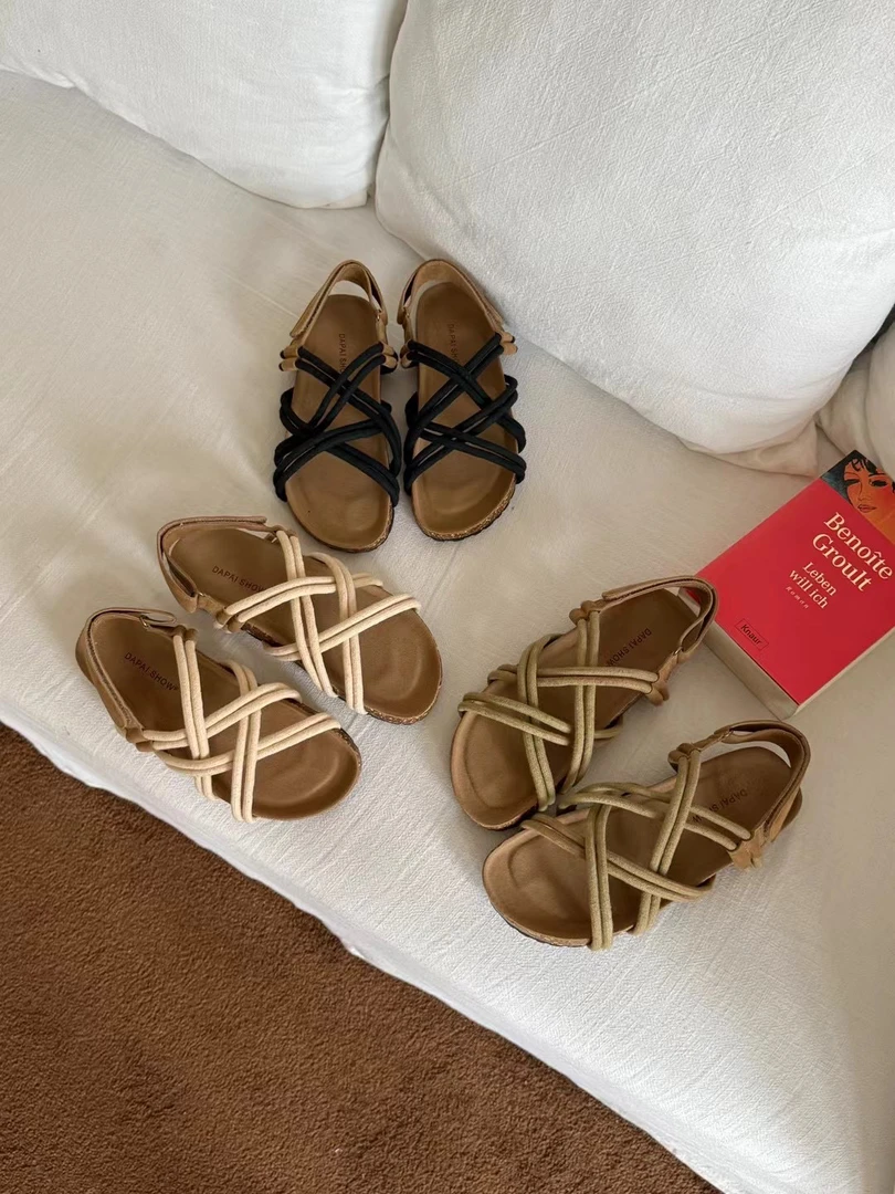 Q138-2夏季休闲舒适复古麻绳凉鞋软底防滑露趾交叉女鞋韩版纯色