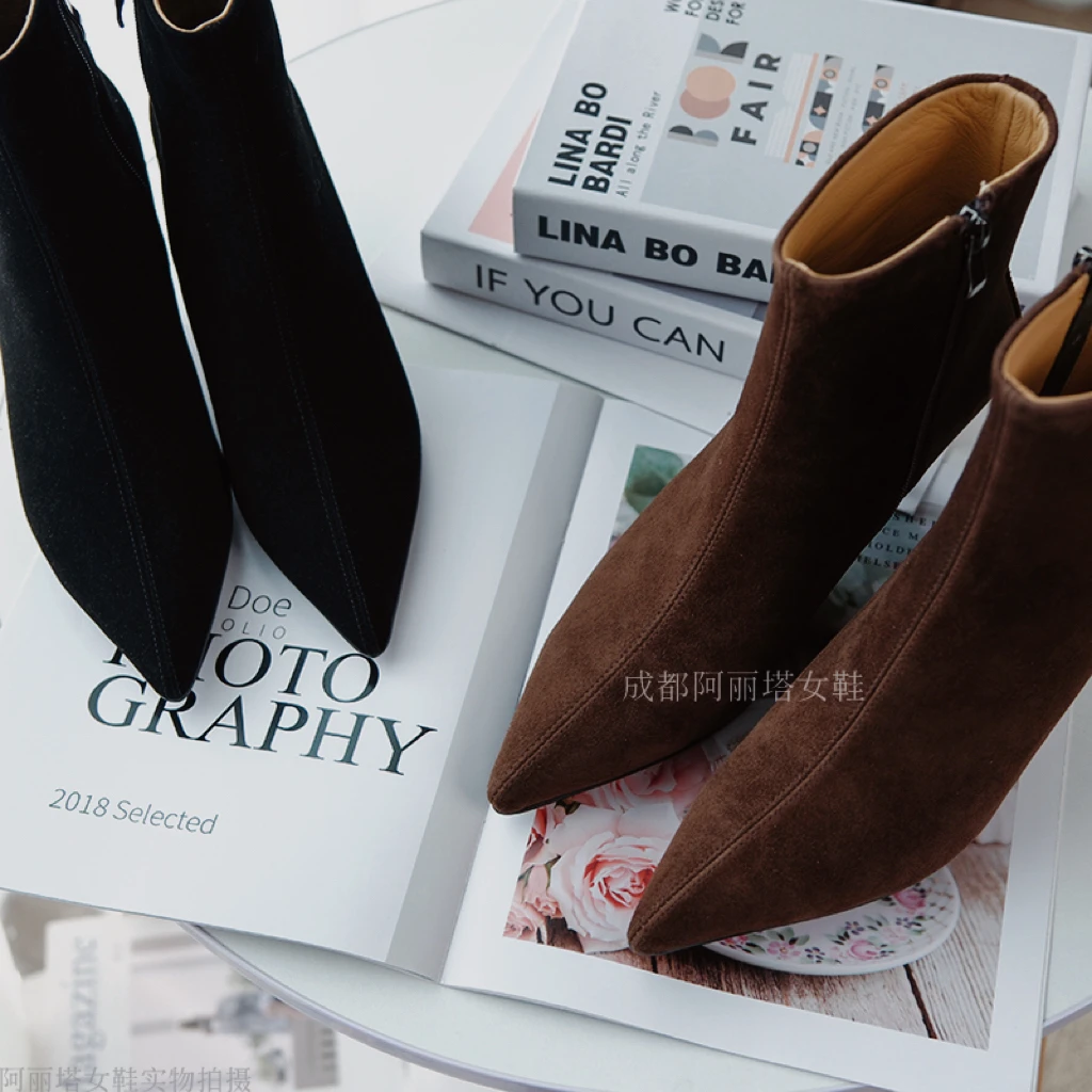 阿丽塔女鞋~4/7cm简约时尚尖头细跟短靴秋冬高跟时装靴瘦瘦靴