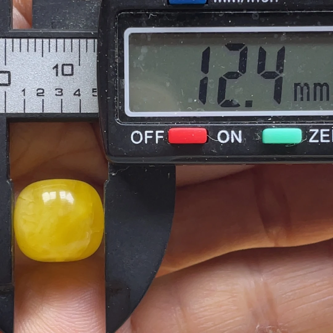 【闪购商品】裸石蜜蜡未镶嵌9杂