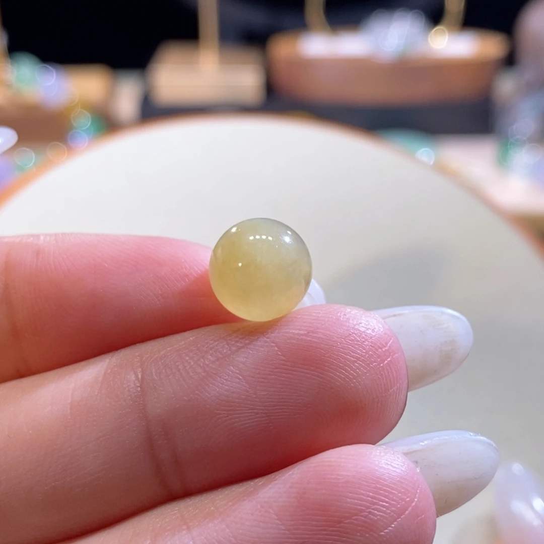 翡翠未镶嵌吊坠(不含链)翡翠冰雪梨黄珠卡9.8m