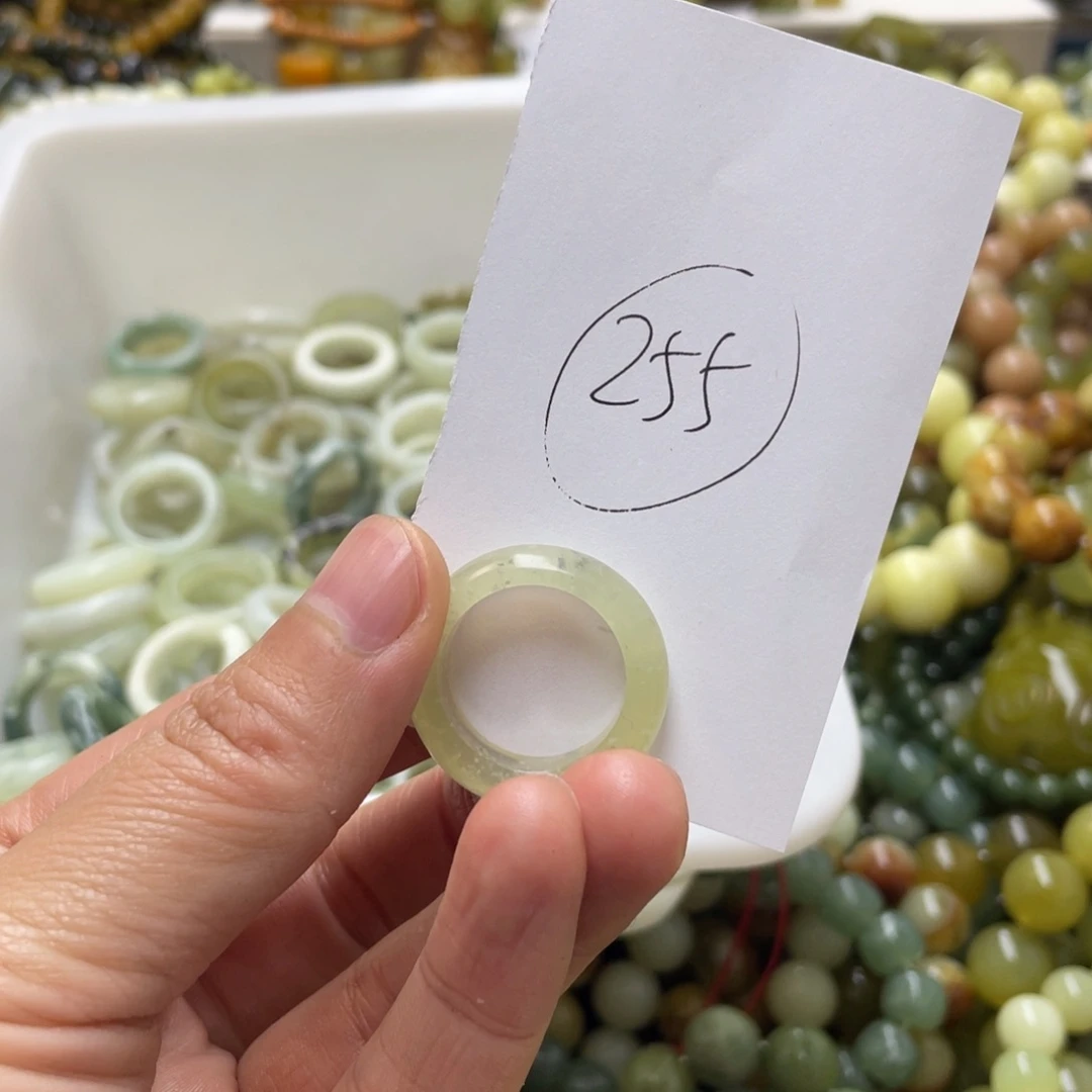 蛇纹石玉手链未镶嵌