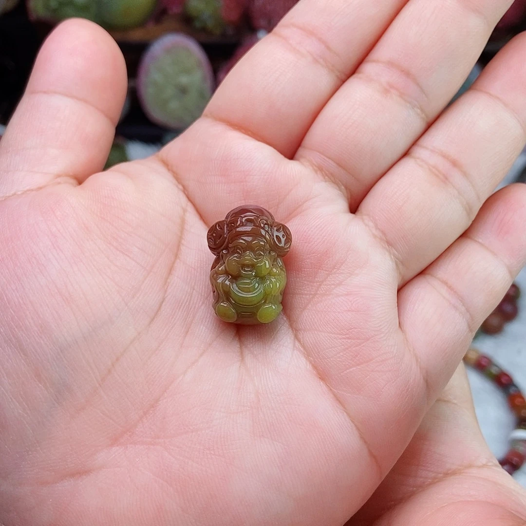 未镶嵌石英质玉（盐源）珠宝半成品