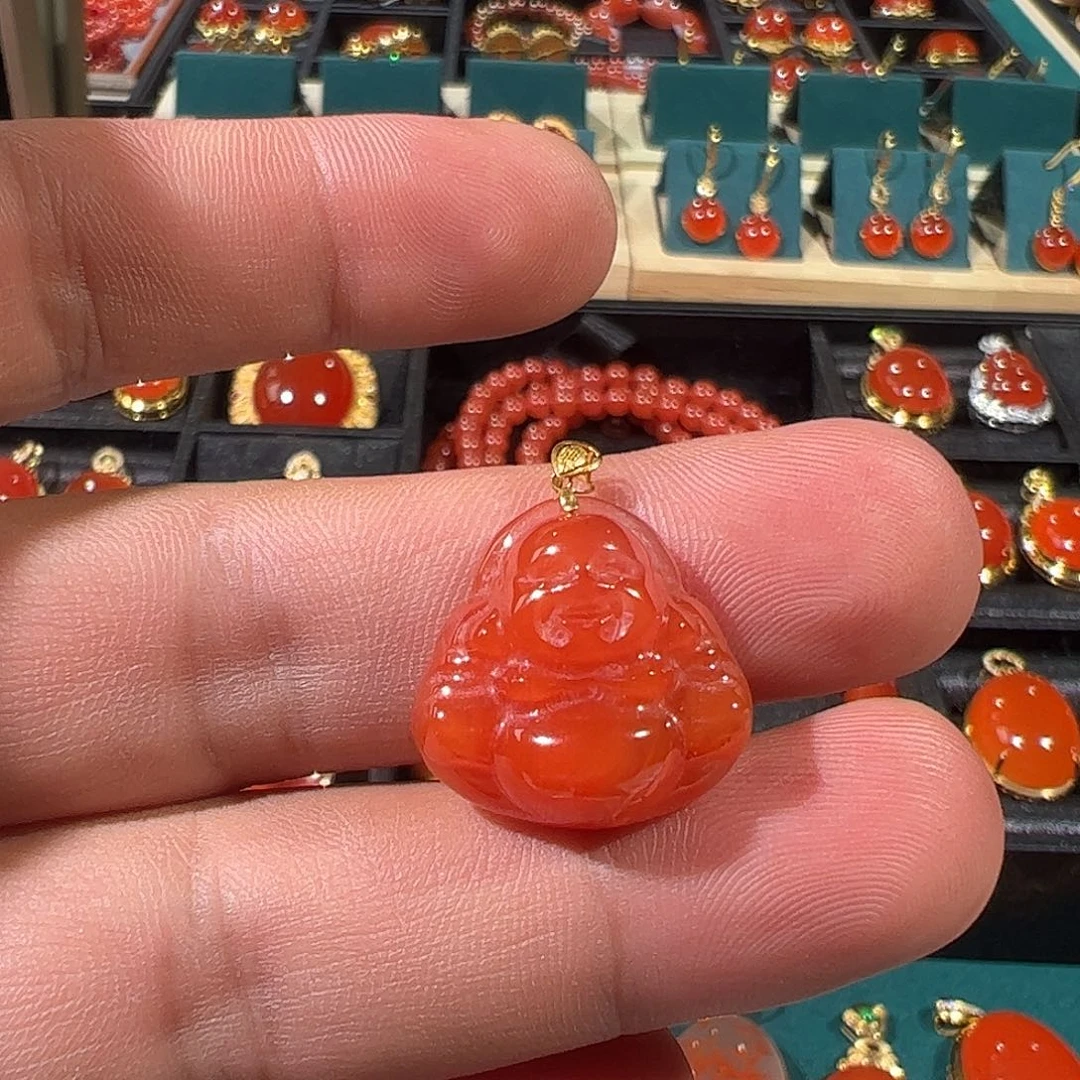 南红玛瑙18K金镶嵌颈饰