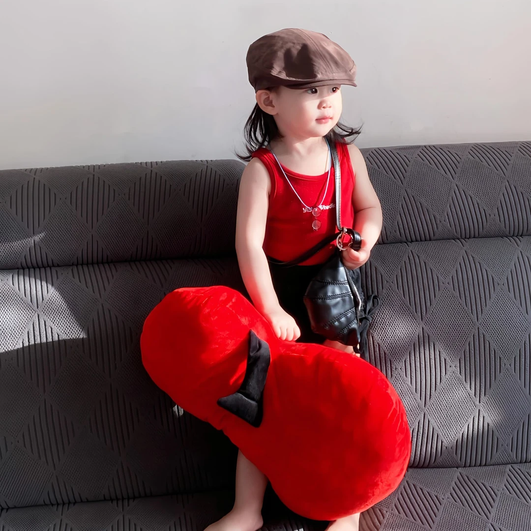 小思家女童2025夏简约百搭气质红色字母背心上衣抽绳休闲短裤套装