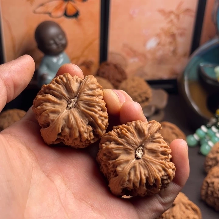 B***怪文玩核桃吊坠南疆41