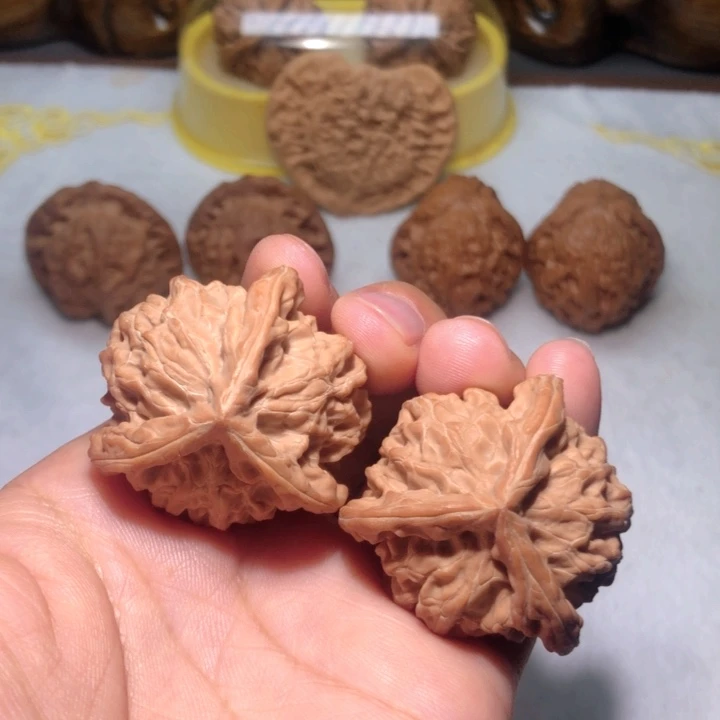 把件文玩核桃38盘山奔