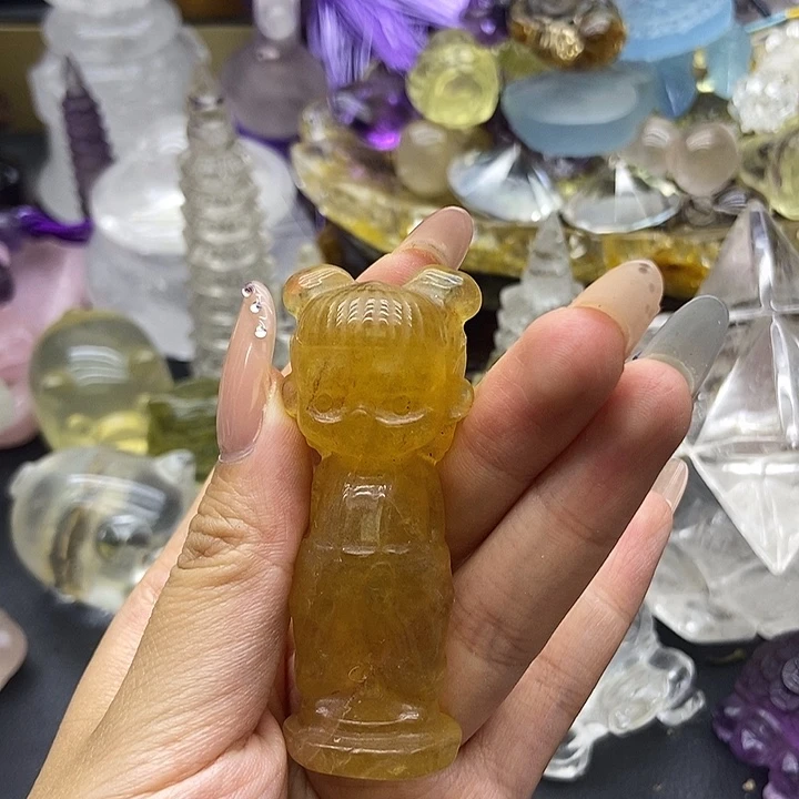 未镶嵌颈饰水晶摆件