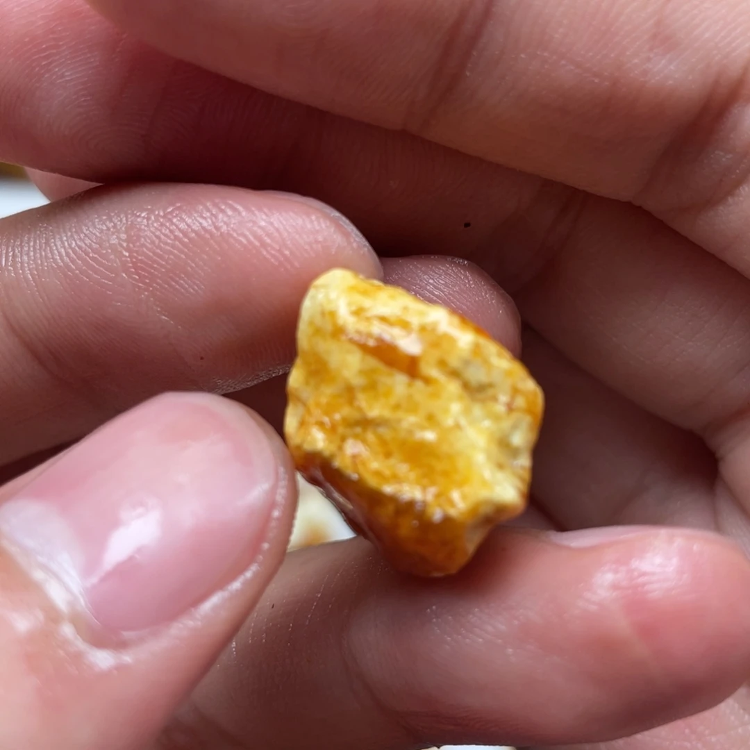 定制琥珀未镶嵌天然