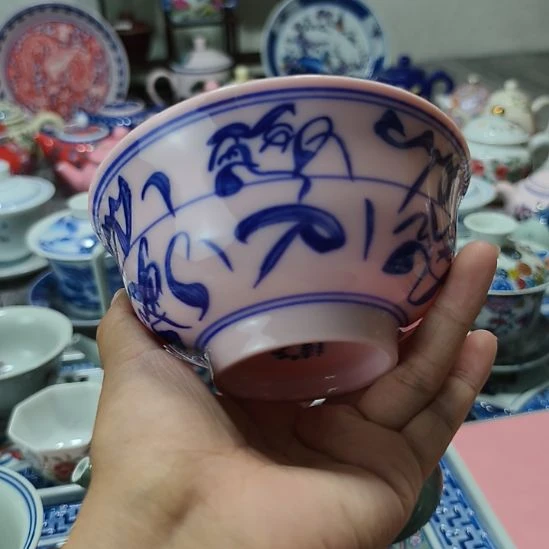 摆件给了这陶瓷研究所