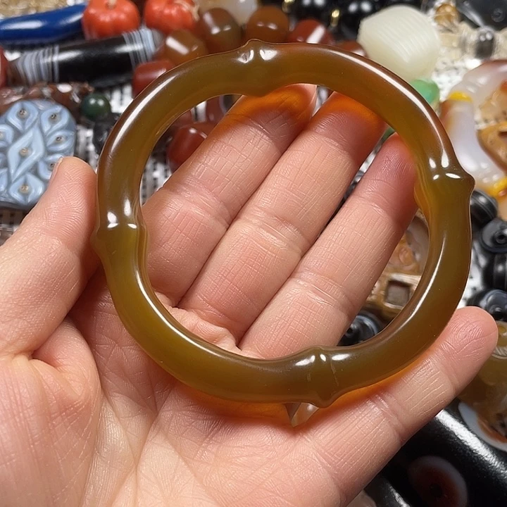 玛瑙/玉髓未镶嵌挂件