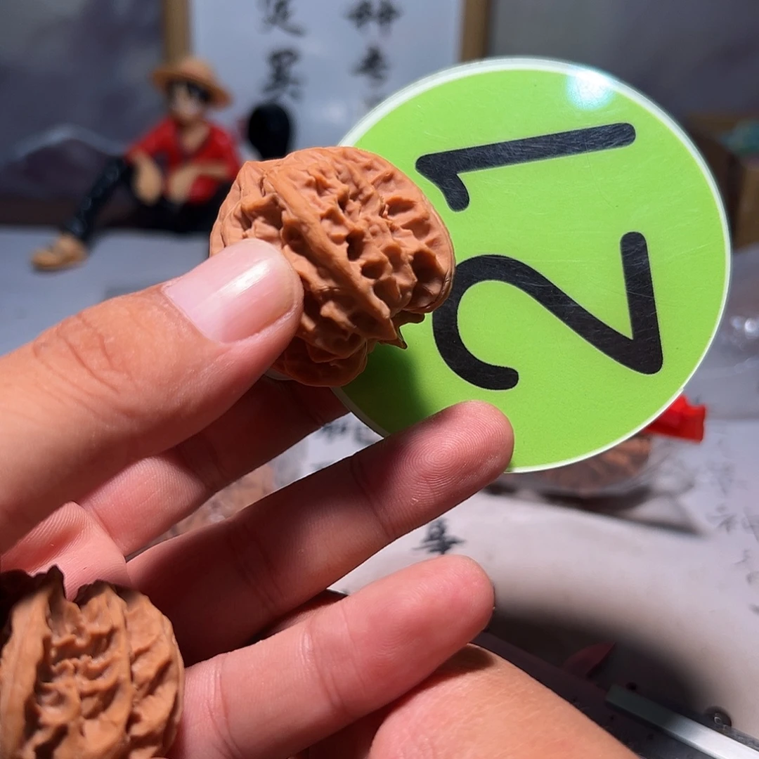 7***-文玩核桃，绿色21号