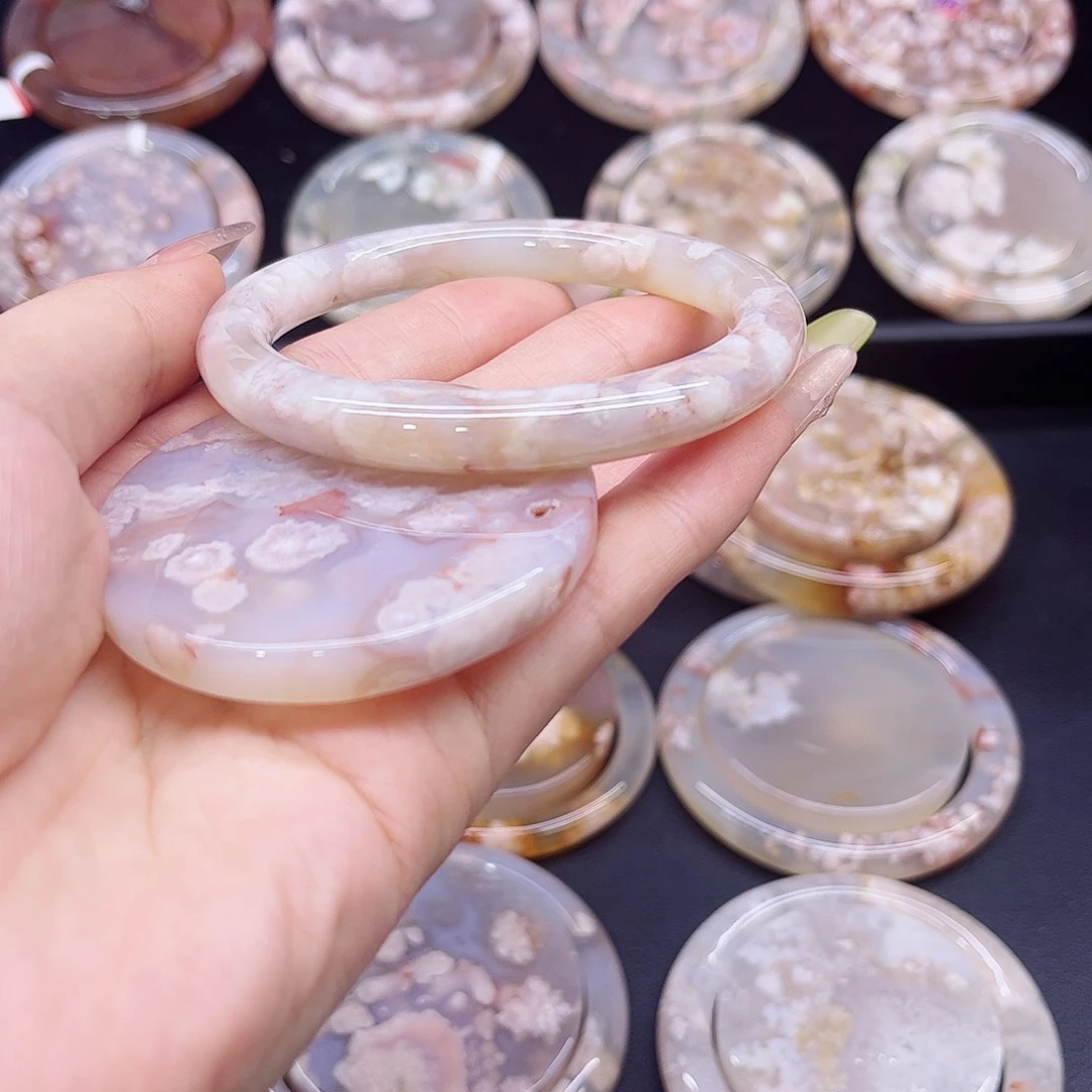 玛瑙/玉髓手镯未镶嵌5859