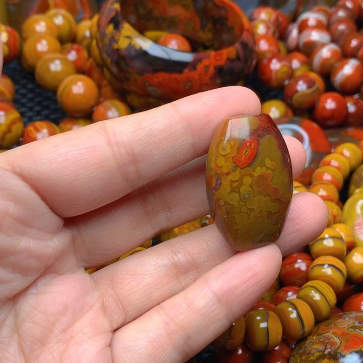 玛瑙/玉髓吊坠未镶嵌