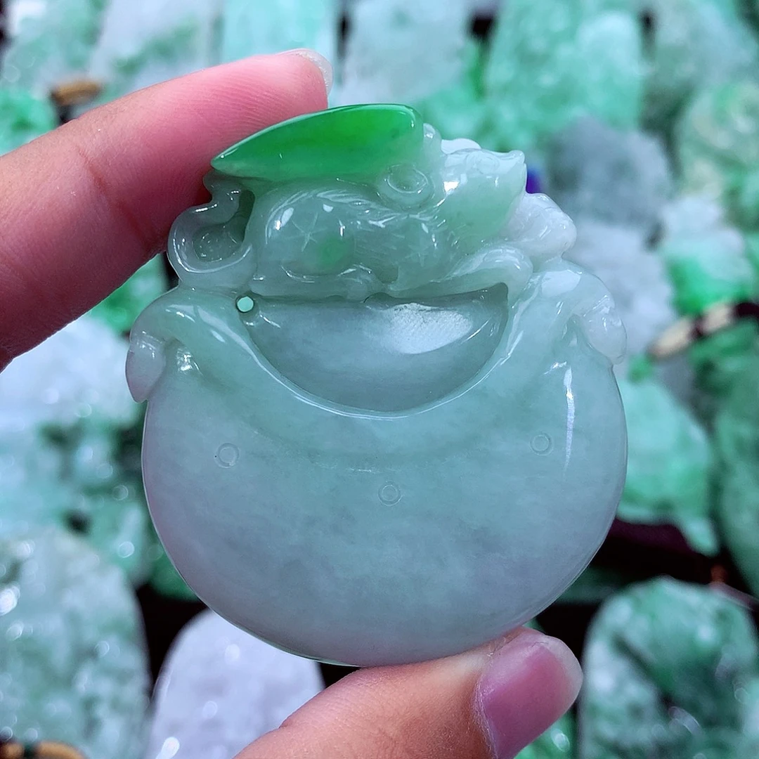 翡翠未镶嵌吊坠(不含链)