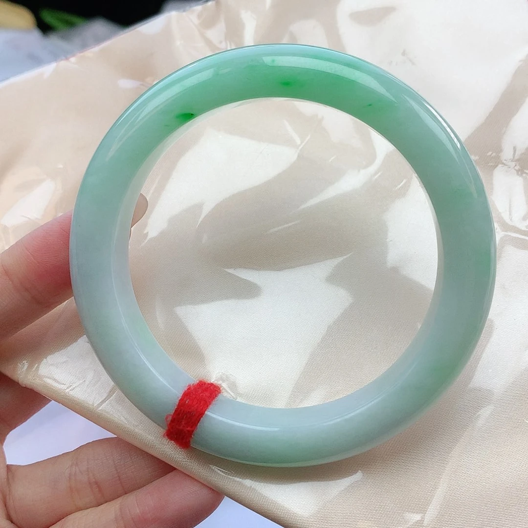 翡翠手镯未镶嵌62圈口881943