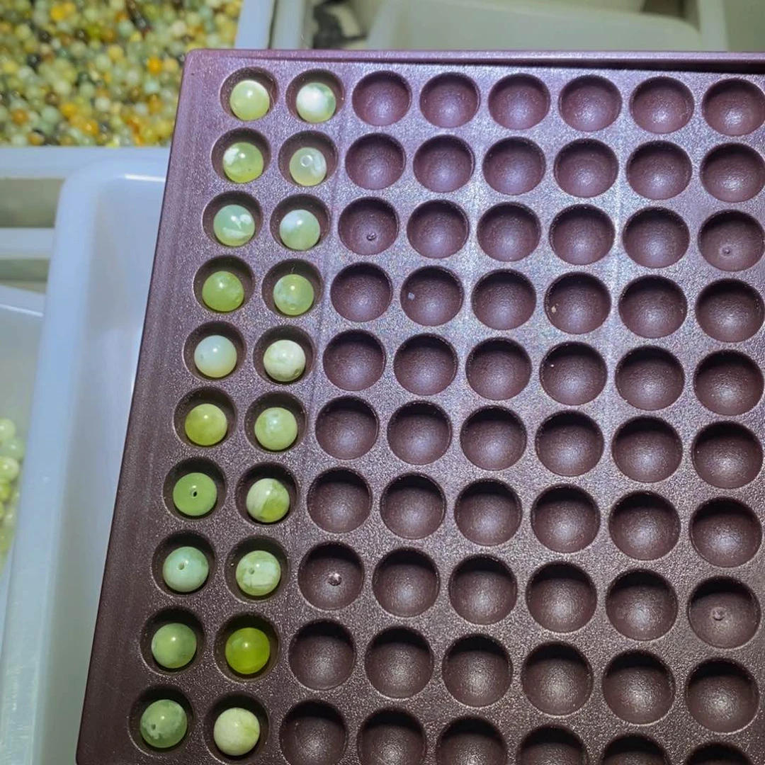 【闪购商品】蛇纹石玉颈饰未镶嵌67