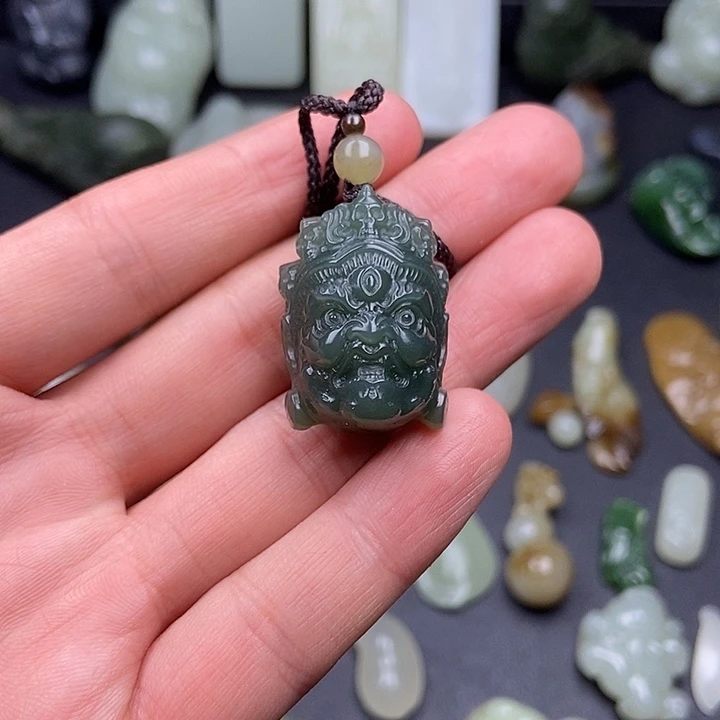 未镶嵌和田玉挂件