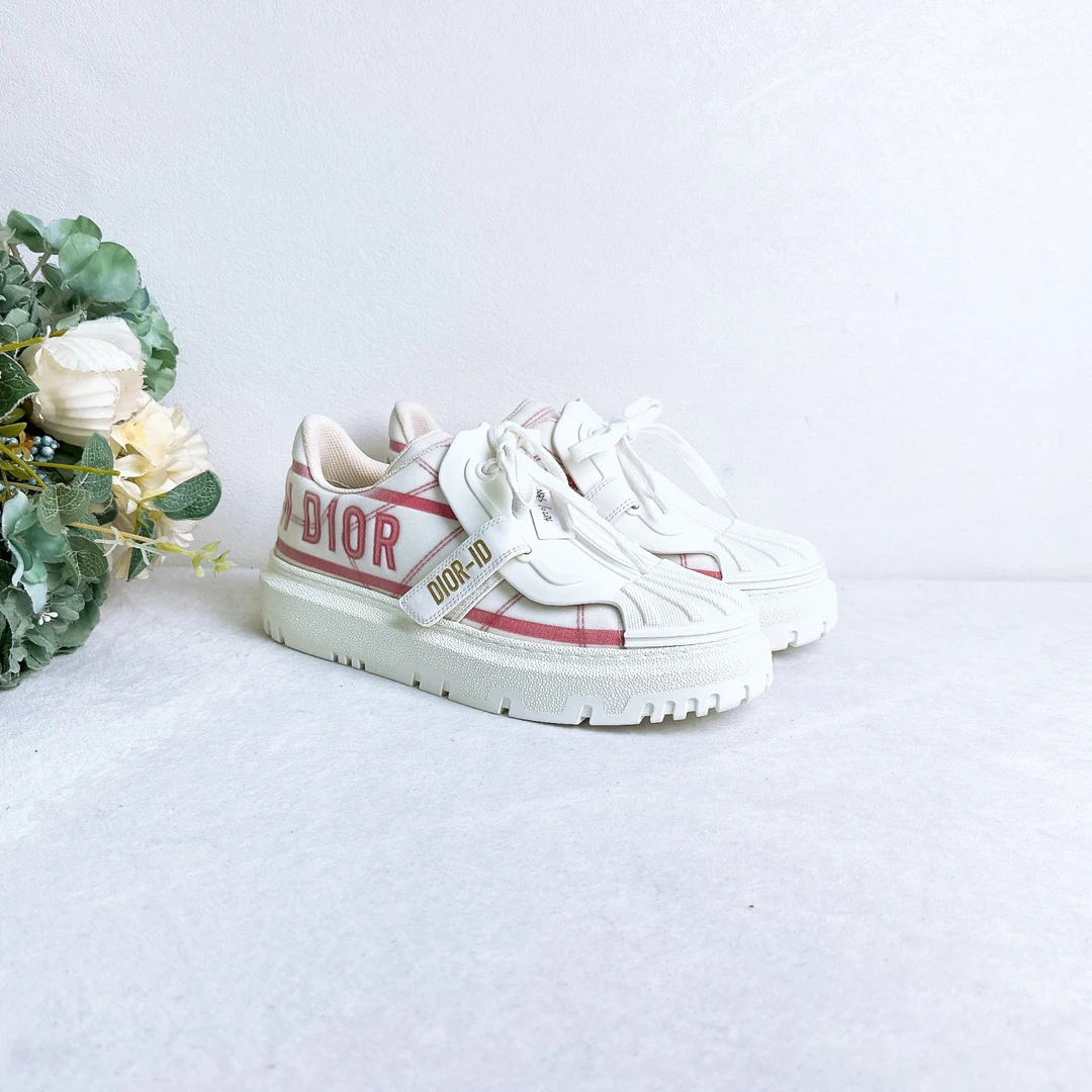 99新 DIOR/迪奥 板鞋/37码/Xsps10284