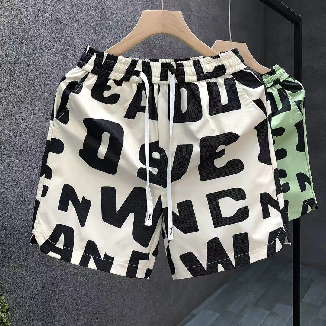 潮牌帅气休闲短裤男潮牌四分沙滩裤2025夏季新款薄款外穿大裤衩子