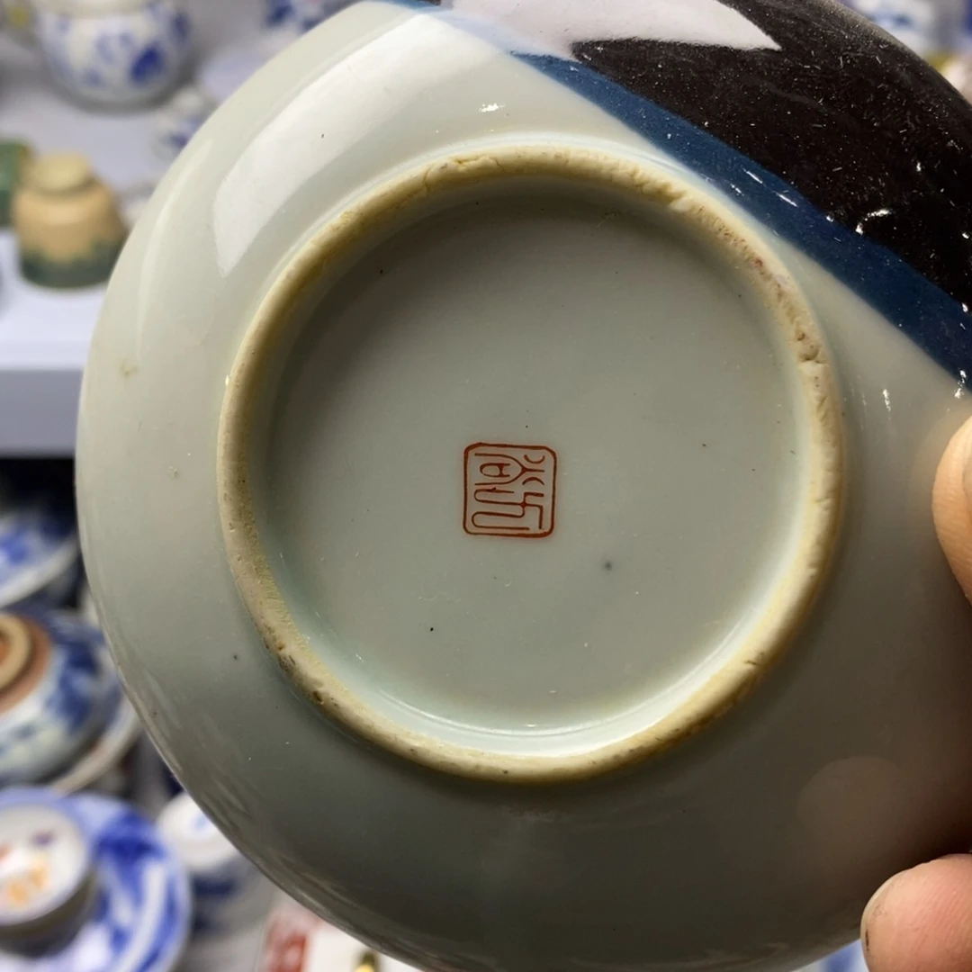 瓷片喜***哥是因为它具有非常丰富