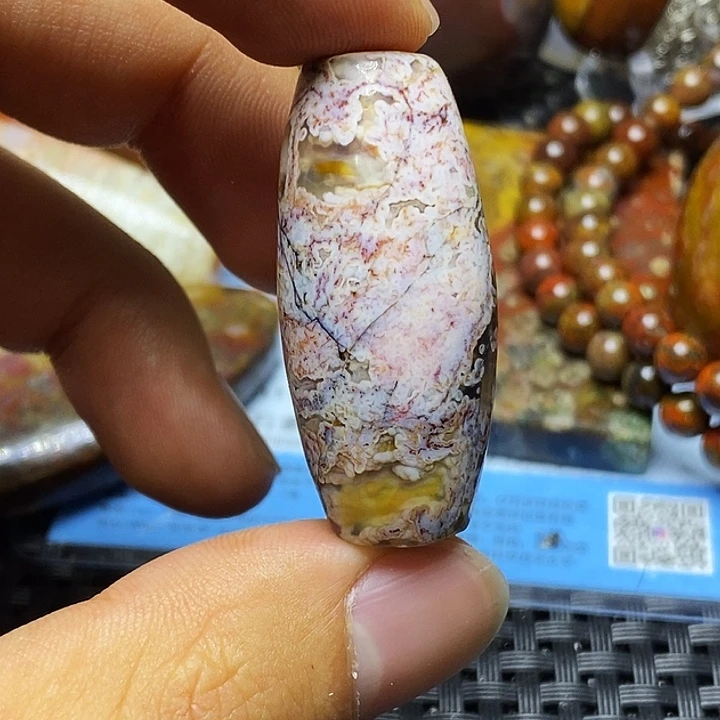 落***纷玛瑙/玉髓未镶嵌颈饰