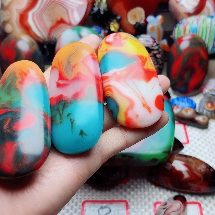 十***秋玛瑙/玉髓未镶嵌珠宝半成品