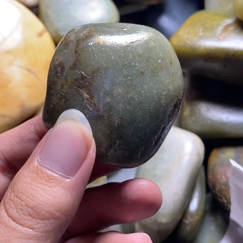 未镶嵌和田玉（糖玉）挂件