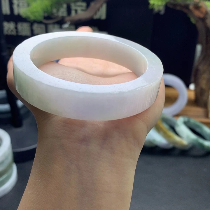 定制翡翠翡翠手镯未镶嵌