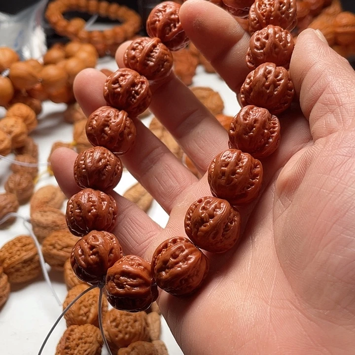 小核桃手串肉筋八棱菊花底