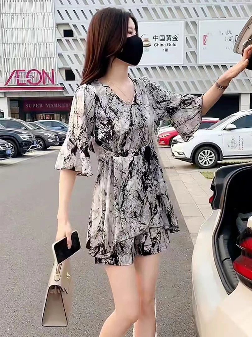 6618款水墨画印花连衣裙+短裤两件套套装