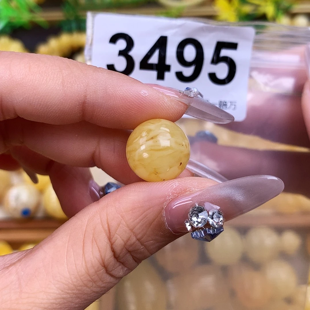 未镶嵌琥珀珠宝奇石14.9