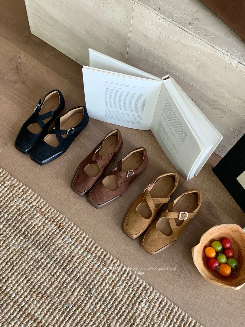 J 3038-2 复古绒面交叉单鞋2025秋季新款韩版百搭舒适玛丽珍鞋