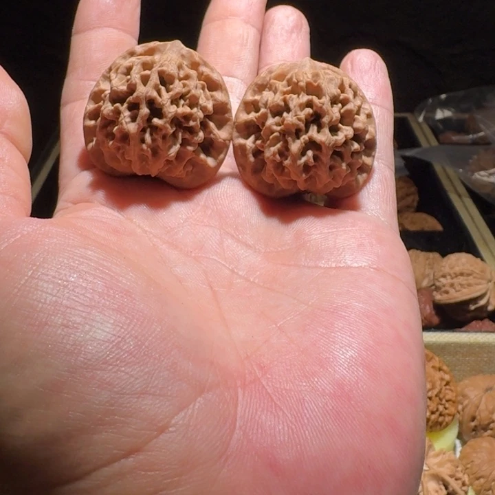 蜡***️文玩核桃吊坠秦闷