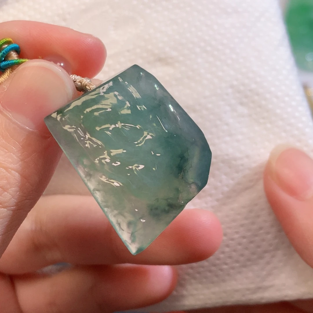 翡翠未镶嵌吊坠(不含链)547