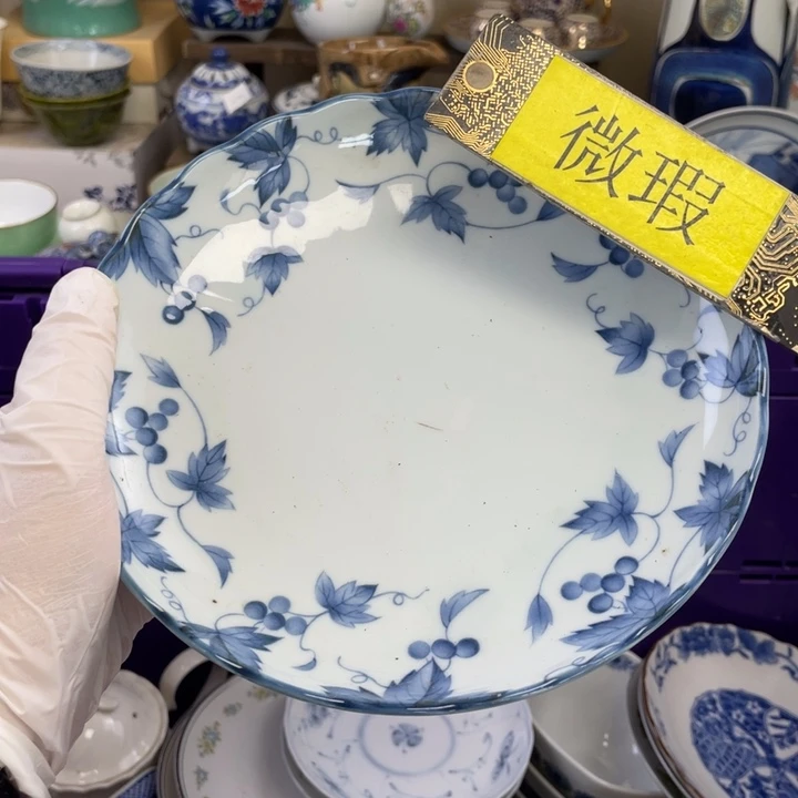 琉璃手工艺品他家瓷器真美…