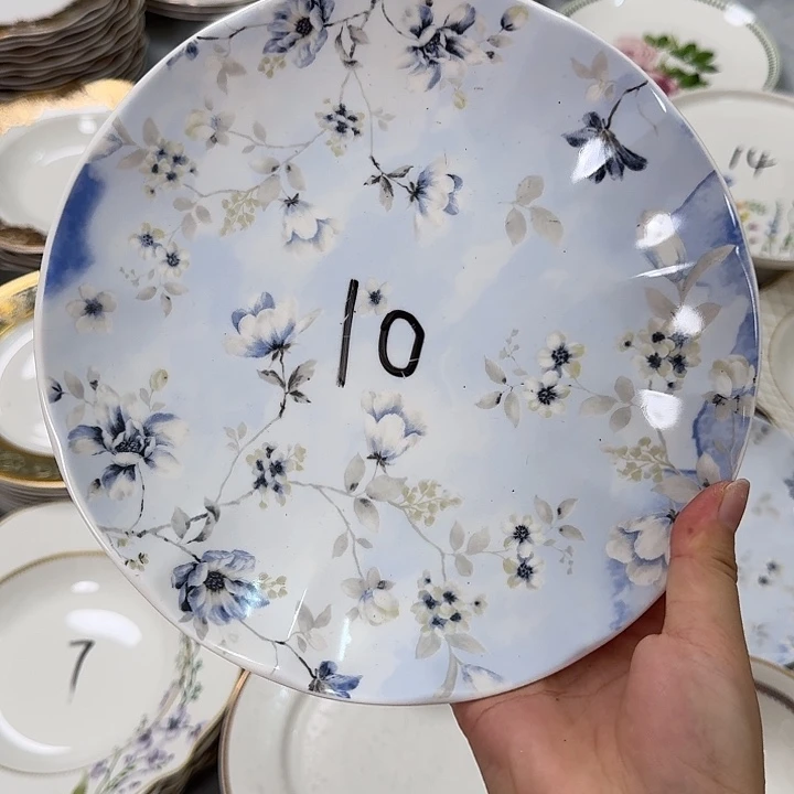 8英寸蓝色花浅盘两个