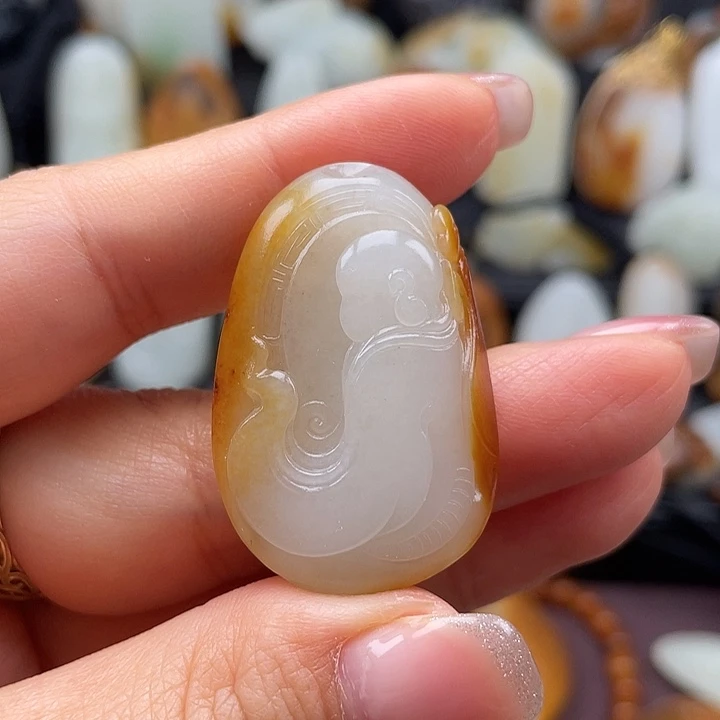 和田玉未镶嵌颈饰