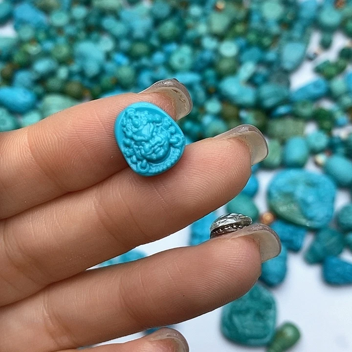 未镶嵌绿松石珠宝奇石