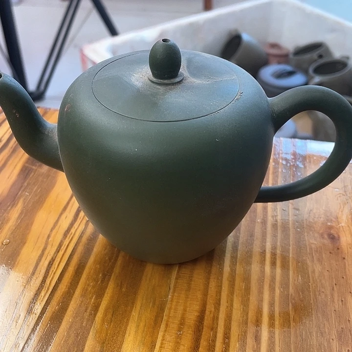 紫砂茶壶处理一把