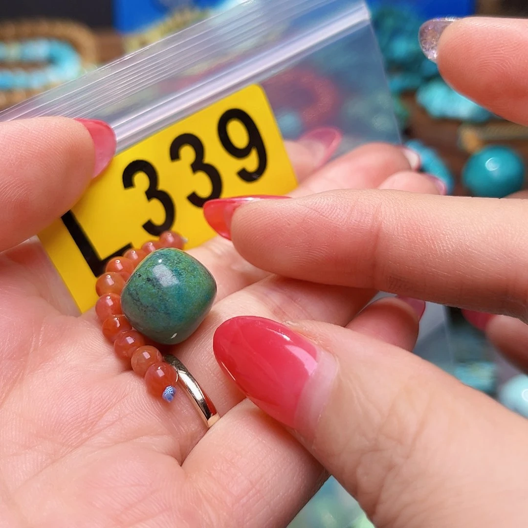 南红玛瑙未镶嵌珠宝半成品