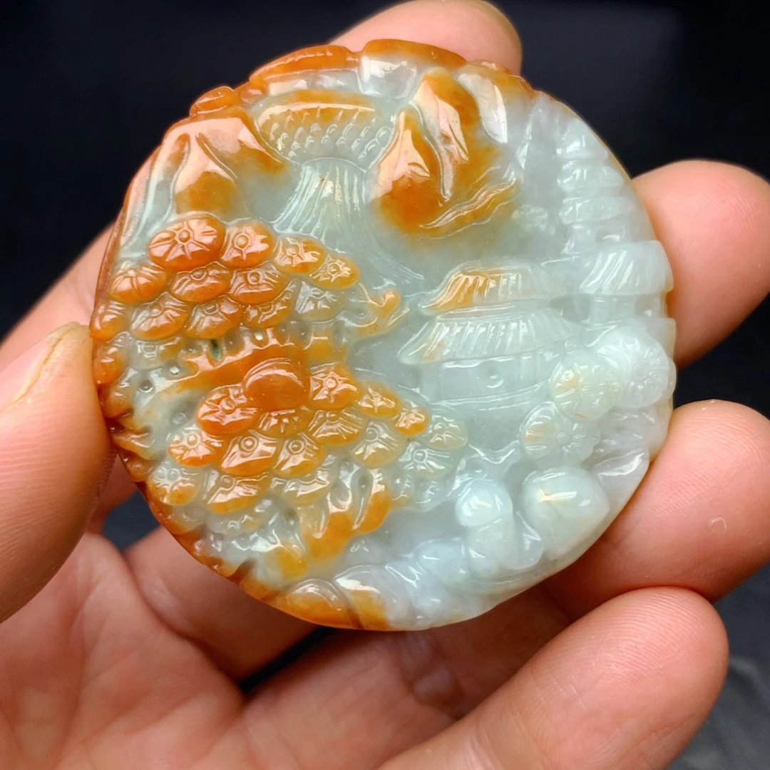 翡翠未镶嵌颈饰翡翠首饰和翡翠珠宝