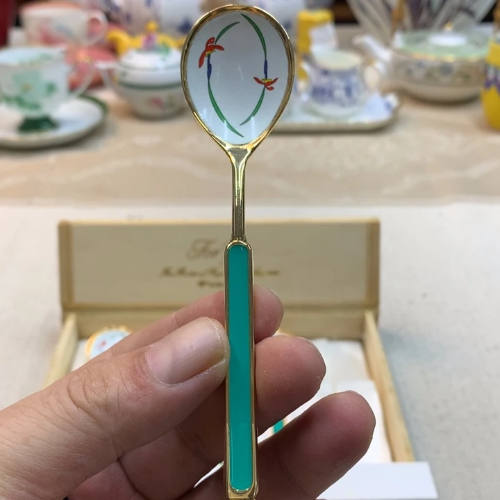 瓷片哈哈哈哈哈哈