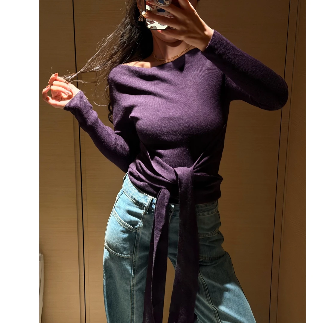 紫色毛织长袖毛衣