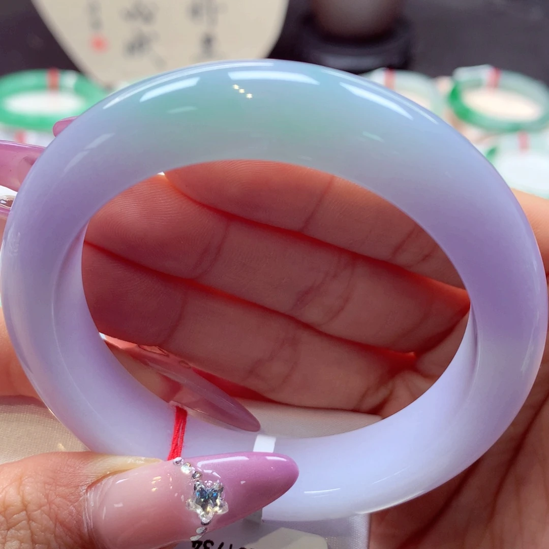 翡翠手镯未镶嵌泥鳅背37号66